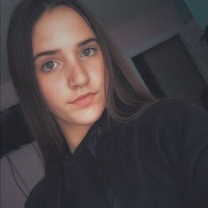 Meet your Posher, Camryn